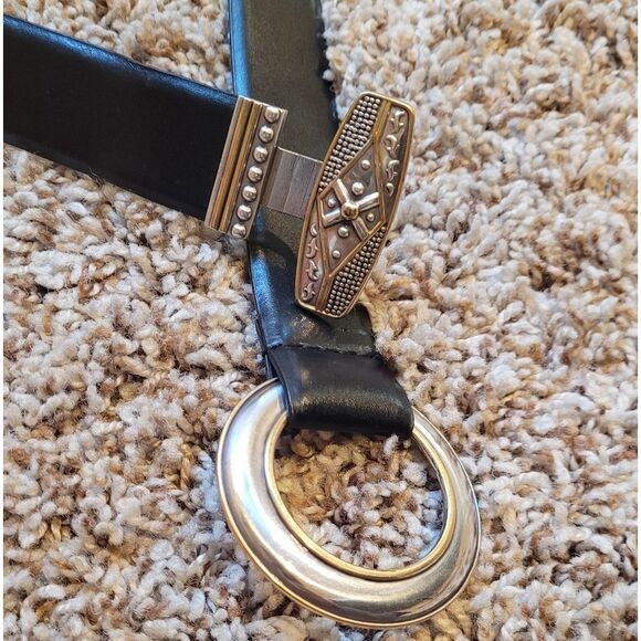 Chico’s Adjustable Leather Toggle Buckle Belt - Picture 5 of 5